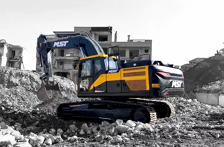 mst-m300lc-paletli-ekskavator